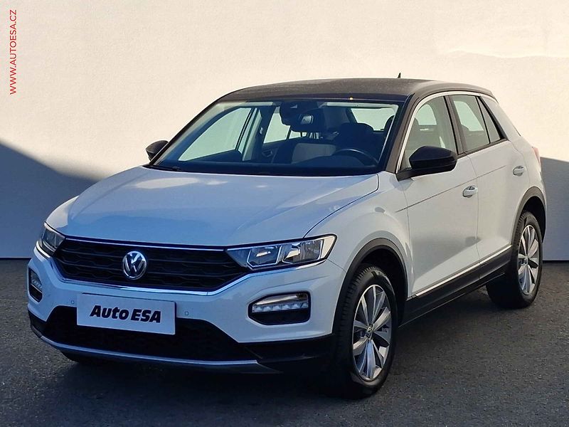 Volkswagen T-Roc (2019) 1.5 TSi, Comfortline, TZ - fotka 3 z 16