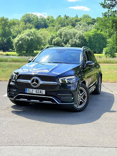 Mercedes-Benz GLE (2021) 300e - fotografie inzerátu