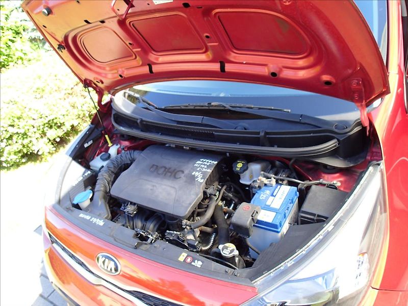 Kia Picanto 1,0 ČR, KLIMA, 2.Kola - fotka 27 z 34