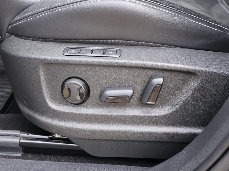 Škoda Kodiaq 2,0 TDI 147kW 4x4 CZ Sportline - fotka 17 z 30