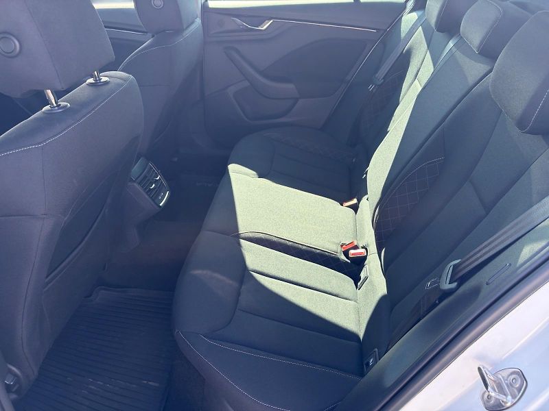 Škoda Scala (2022) AMBITION 1.0TSI 70kW CZ DPH - fotka 8 z 11