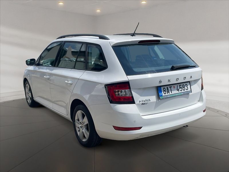 Škoda Fabia 1,0 TSI 70 Ambition - fotka 4 z 11
