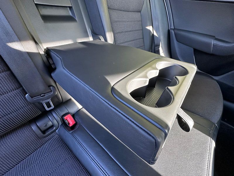 Škoda Octavia (2014) KOMBI 4x4 *1.6TDI/77kW *2.Maj - fotka 25 z 38