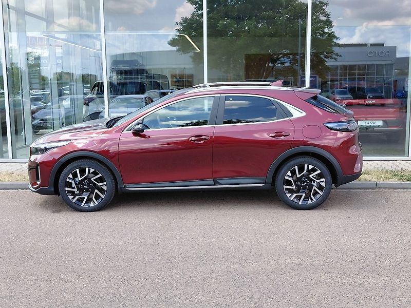 Kia XCeed Steel Edition 1,6 T-GDi GPF 7D - fotka 5 z 12