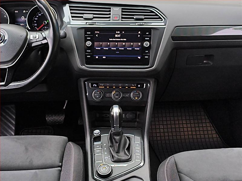 Volkswagen Tiguan (2018) Comfortline 2.0 TDI, 4X4 - fotka 12 z 17
