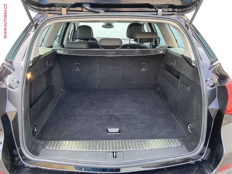 Opel Astra (2012) 1.4 T, Edition, AC, TZ - fotka 7 z 18