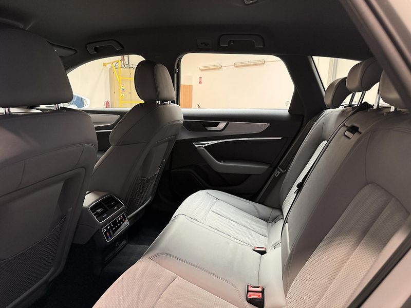 Audi A6 3.0 45 TDI quattro S tronic Sp - fotka 11 z 13