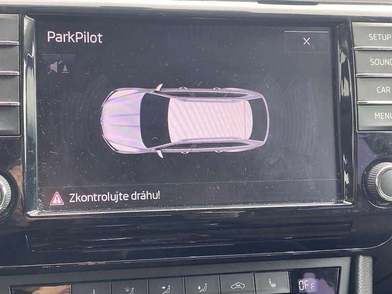 Škoda Superb (2016) Combi 2.0 TDI Ambition - fotka 11 z 31