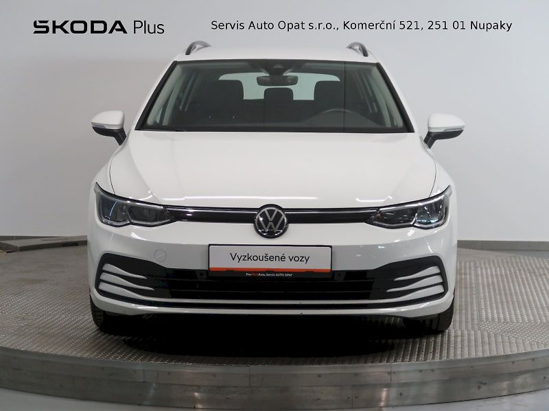 Volkswagen Golf (2022) LIFE VARIANT 1,5TSI 96KW LED A - fotka 4 z 37
