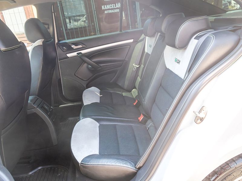 Škoda Octavia (2010) 12/10 2.0TSI RS 147KW – SERVIS - fotka 40 z 53