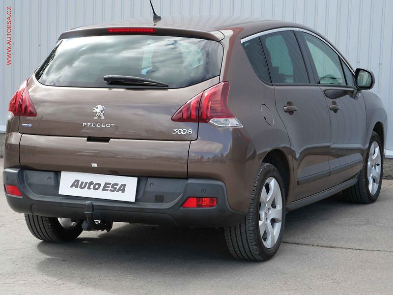 Peugeot 3008 (2015) 1.6HDi, AT, TZ, navi - fotka 4 z 22