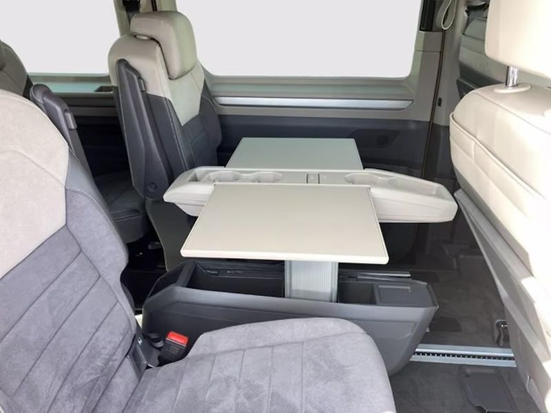 Volkswagen Multivan eHybrid 4M Style 360 DCC Taž - fotka 7 z 12