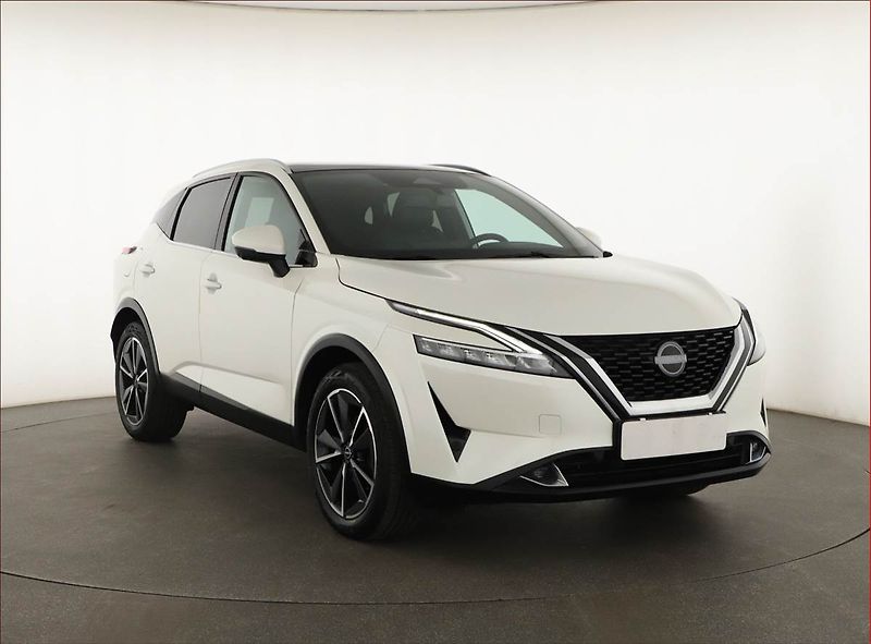 Nissan Qashqai (2023) Tekna 1.3 DIG-T MHEV - fotka 1 z 20