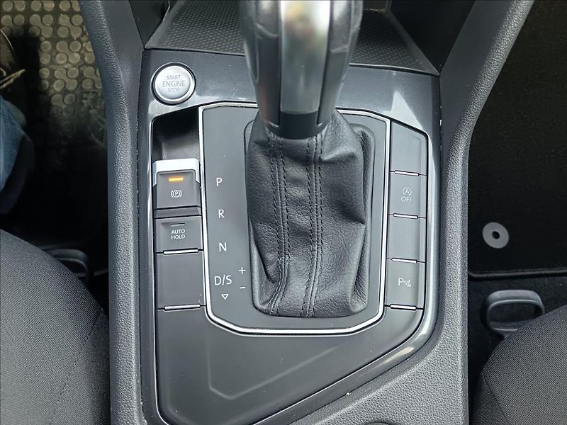 Volkswagen Tiguan Allspace 2,0 ALLSPACE TDi 110kW DSG ACC - fotka 23 z 40