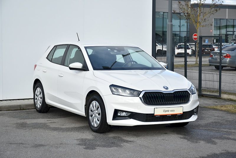 Škoda Fabia (2022) Ambition Plus 1.0 TSI 81kW - fotka 8 z 31