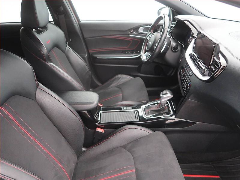 Kia Pro_Ceed (2022) GT 1.6 T-GDI - fotka 9 z 19