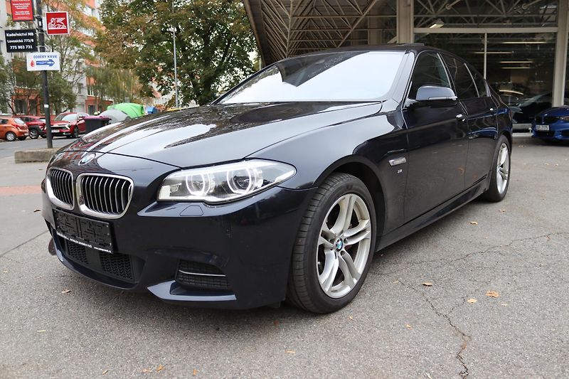 BMW Řada 5 - fotka 20 z 61