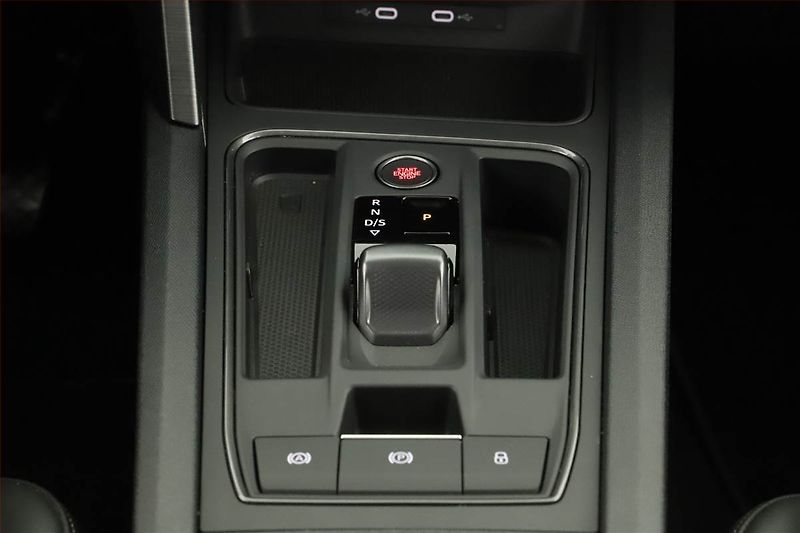 Cupra Formentor (2024) 1.5 TSI - fotka 10 z 15