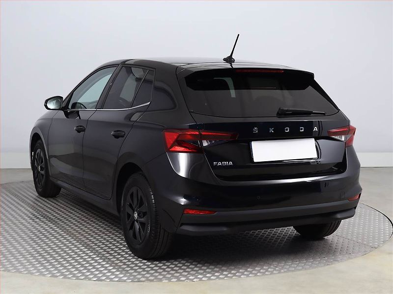 Škoda Fabia (2024) 1.0 TSI - fotka 4 z 18