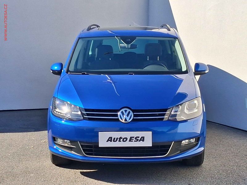 Volkswagen Sharan (2018) 2.0 TDi 7míst, DSG, bixen - fotka 2 z 17