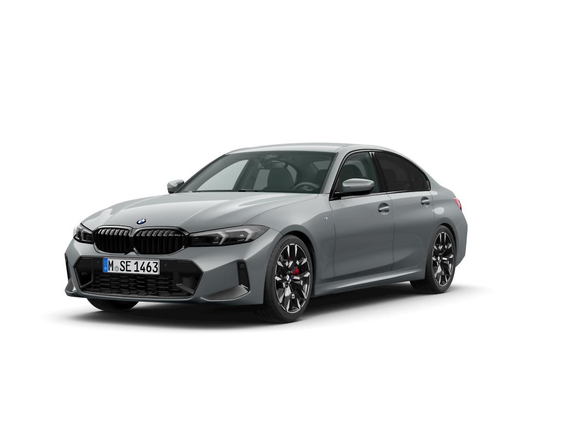 BMW Řada 3 330i xDrive Sedan