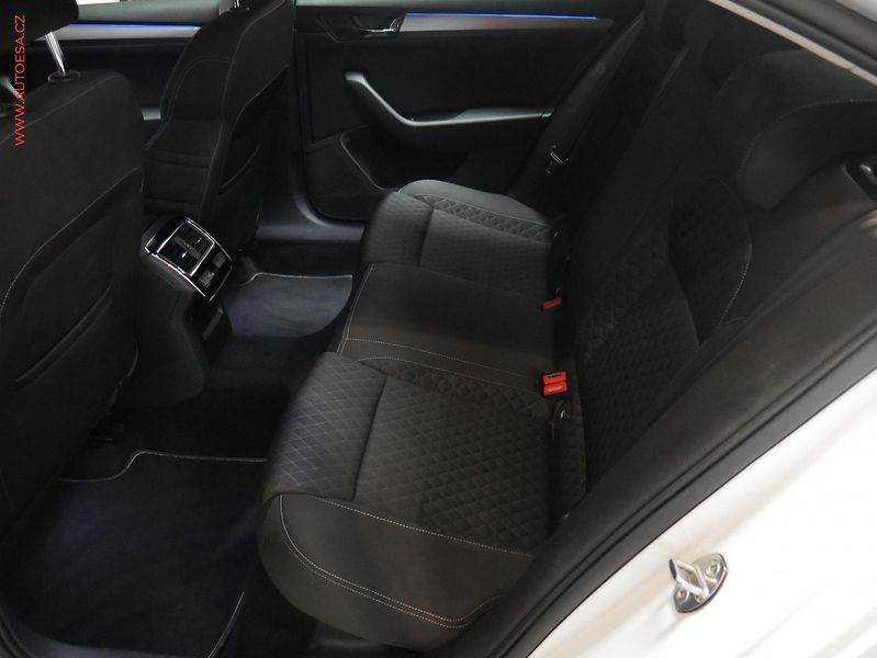 Škoda Superb (2016) 2.0 TSi 4x4, Style, DSG - fotka 10 z 22