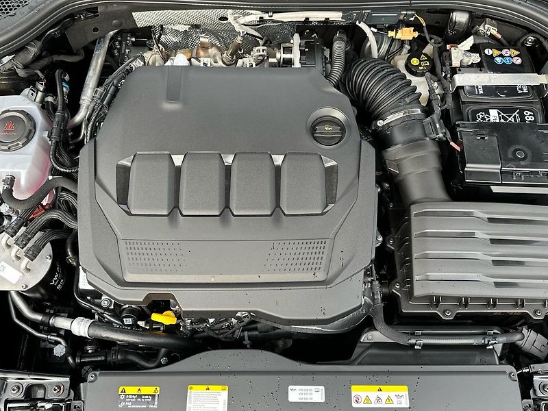 Škoda Superb (2025) 2,0 TDI 110 kW 7-stup. automat - fotka 16 z 22