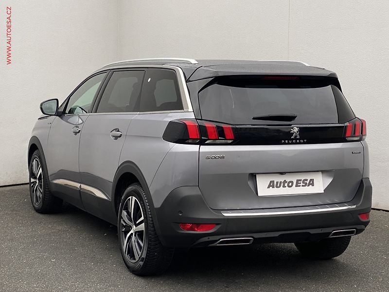 Peugeot 5008 (2018) 1.5 HDi, GT Line - fotka 6 z 18