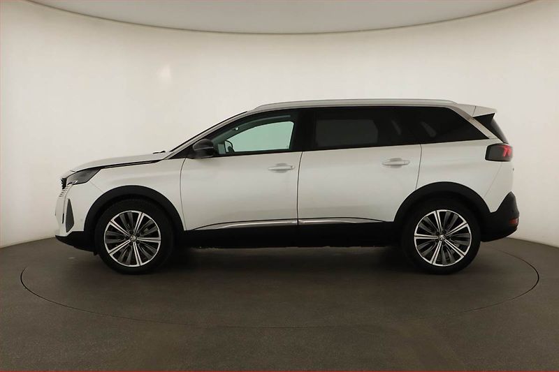 Peugeot 5008 (2022) 1.5 BlueHDi - fotka 3 z 20