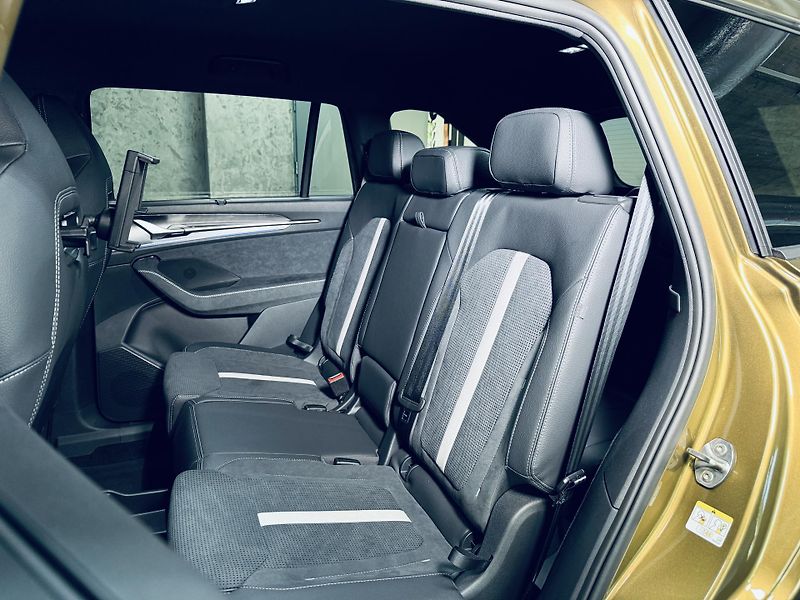 Škoda Kodiaq (2026) Sport-Line*142kw*4M*ZÁR.5L*TOP - fotka 36 z 46