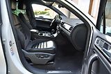 Volkswagen Touareg 3.0 TDi V6 DSG 4M,R-LINE,FACE - náhled 38