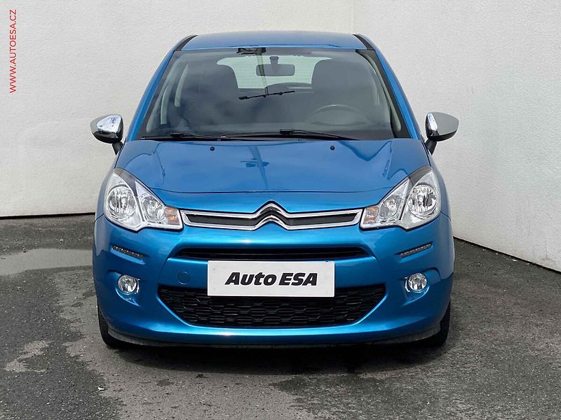Citroën C3 (2016) 1.2 PT, Feel, park. čidla - fotka 2 z 13