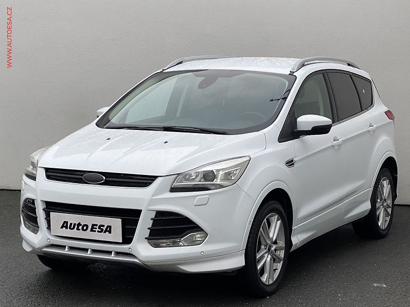 Ford Kuga (2015) 2.0 TDCi 4X4, Individual - fotka 3 z 17
