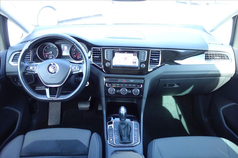 Volkswagen Golf Sportsvan 1,4 TSi 110KW,ČR,HIGHLINE,DSG. - fotka 18 z 51
