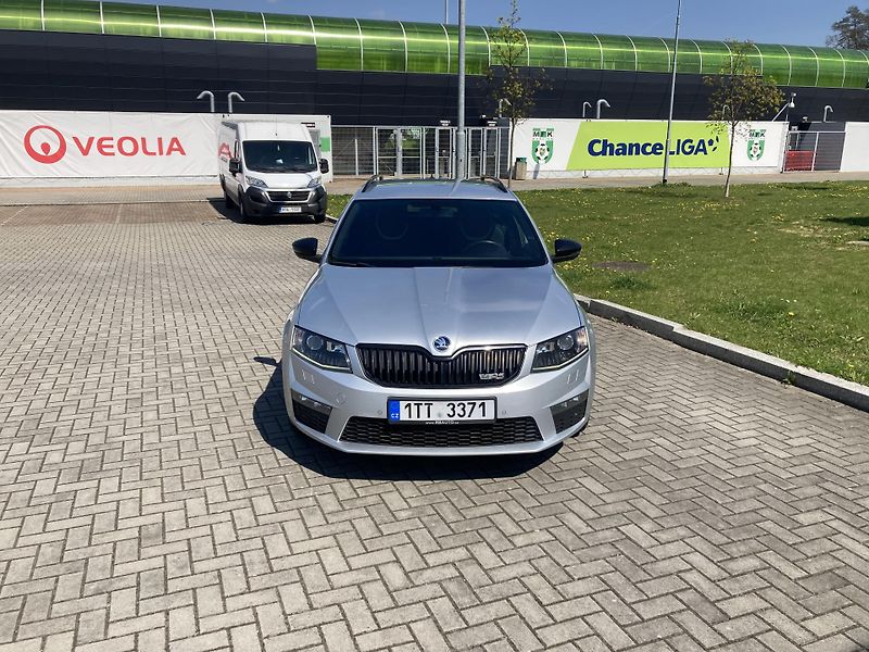 Škoda Octavia (2015) - fotka 3 z 17