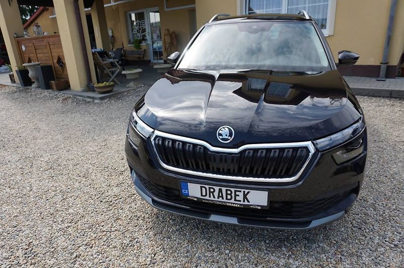 Škoda Kamiq (2022) 1,0 81 kW - fotka 8 z 35
