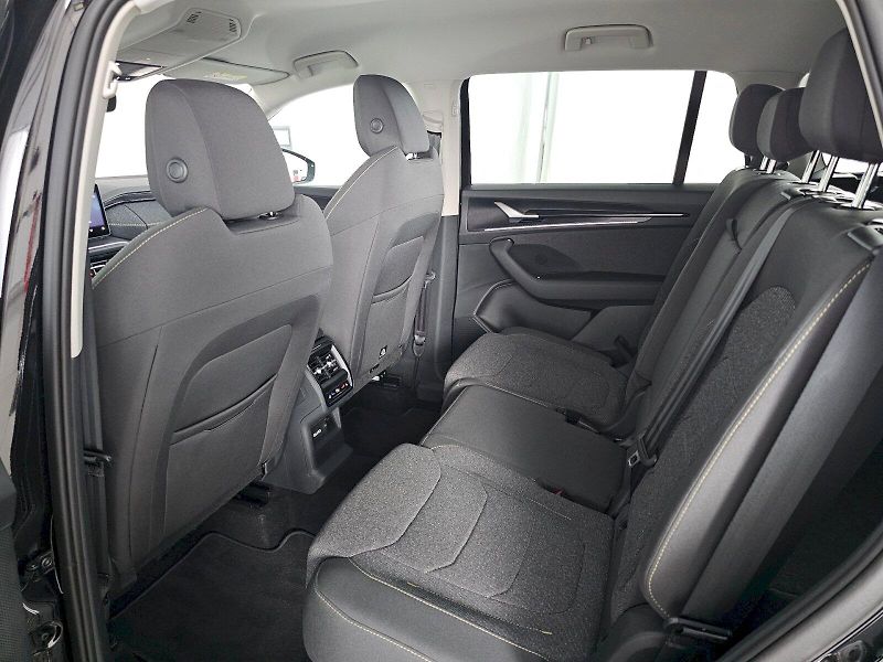 Škoda Kodiaq (2025) 2.0TSI 150KW Selection DSG 7S - fotka 7 z 29