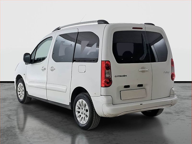 Citroën Berlingo (2009) 1.6 HDi, 5Míst, ČR - fotka 4 z 16