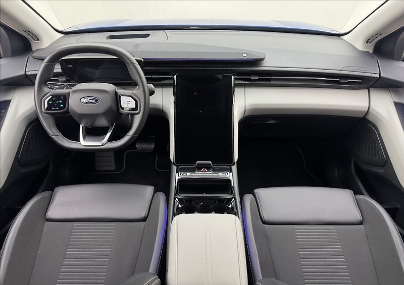Ford Explorer 79kWh PREMIUM HUD B&O ČR - fotka 7 z 47