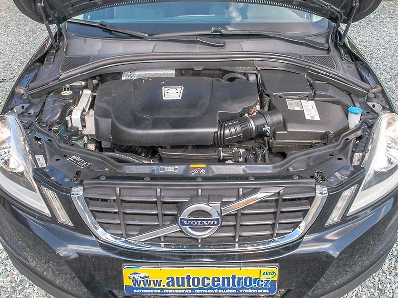 Volvo XC60 (2012) 2.0D 120KW man – KM CEBIA - fotka 38 z 39