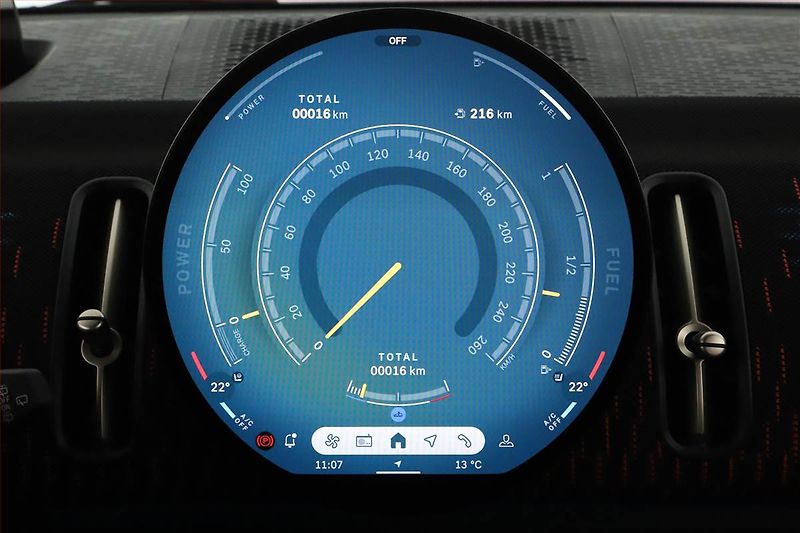 Mini Countryman (2025) S All4, JCW, HUD, Navigace - fotka 8 z 26