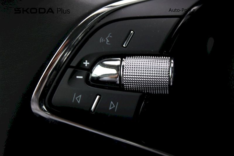 Škoda Kamiq (2020) 1.0 TSI 85 kW Ambition - fotka 12 z 25