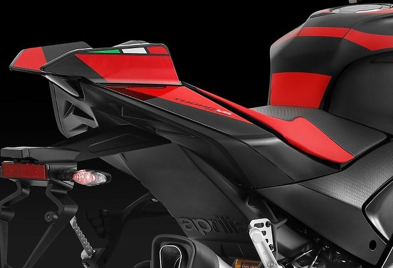 Aprilia (2026) - fotka 4 z 41