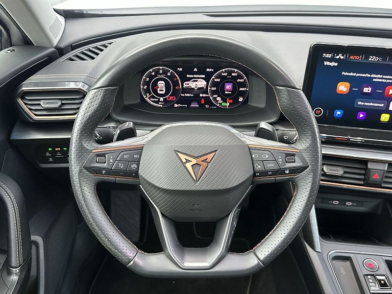 Cupra Formentor (2024) 1.5 TSI DSG - fotka 6 z 31