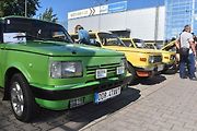 Tři desítky „chlouby“ východoněmeckého automobilového průmyslu si dalo sraz v Hradci Králové.