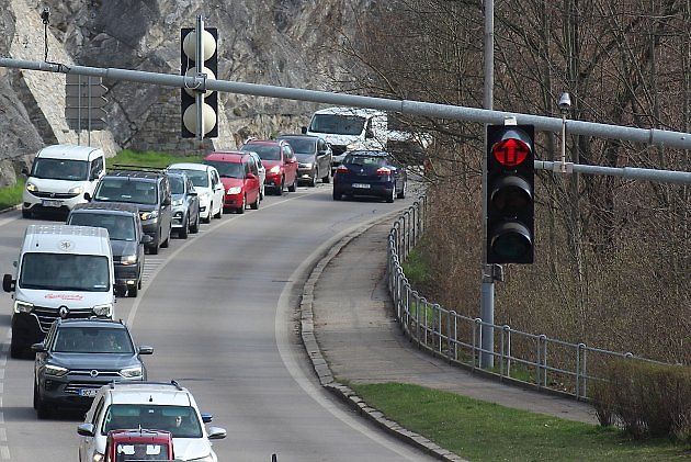 Jízda na červenou., zdroj: Deník/Zuzana Gabajová
