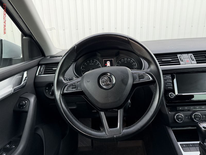 Škoda Octavia (2016) 1.6 TDi, ČR, Style, TZ - fotka 13 z 18