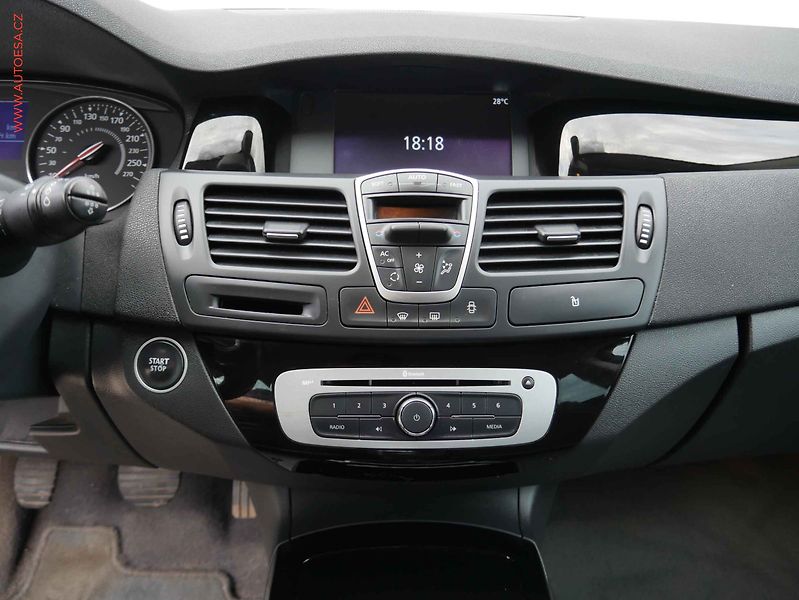 Renault Laguna (2013) 1.5 dCi, ČR, Navi, výhřev - fotka 11 z 22