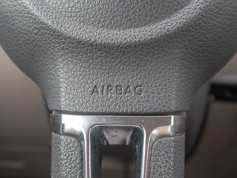 Volkswagen Golf Plus (2010) 1.6TDI 77KW – NOVÉ V ČR - fotka 23 z 38