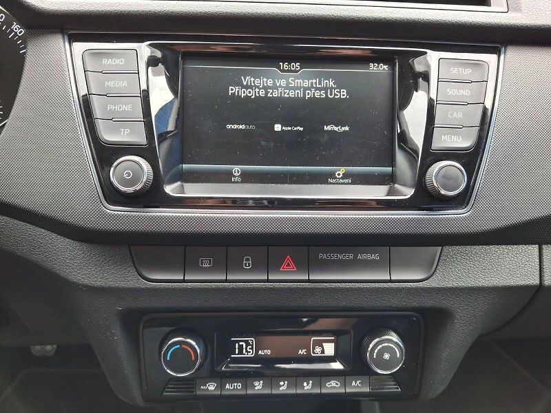 Škoda Fabia (2018) Combi Style 1,0TSi 70kW - fotka 23 z 35